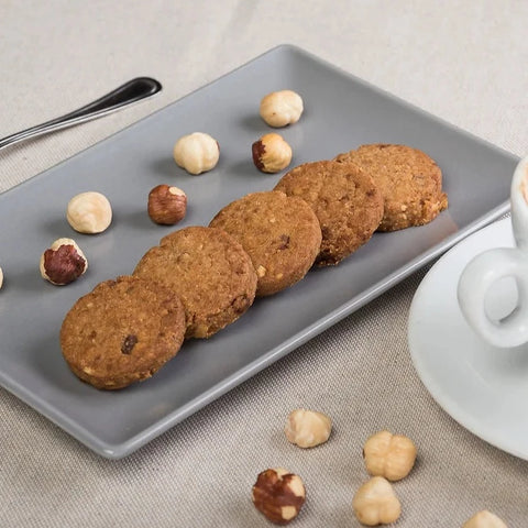 Biscotti vegani senza lievito, senza zucchero con Grani antichi nocciole e carruba - Kora Dulcis